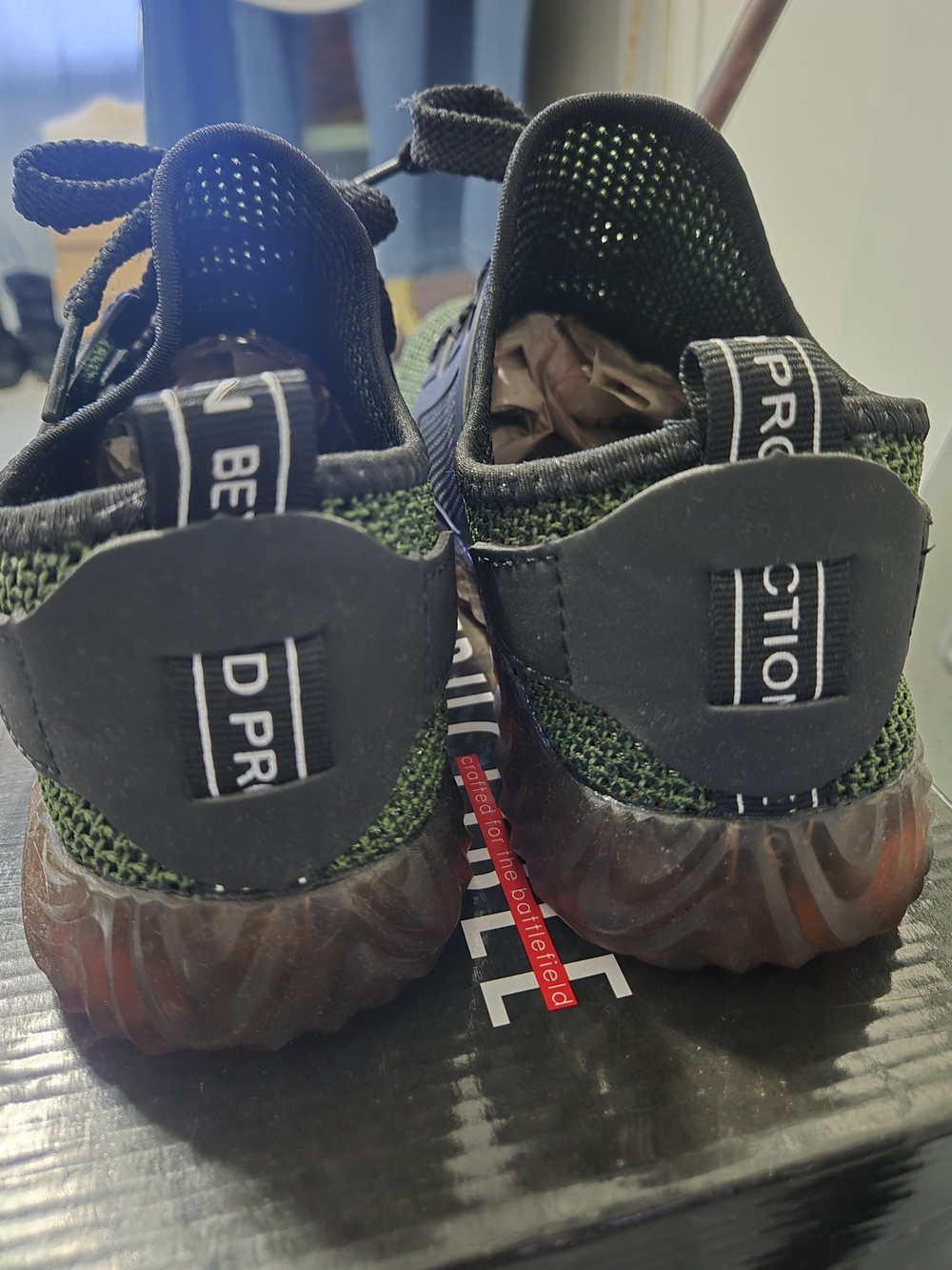 'Indestructible' bramd Waterproof Shoes